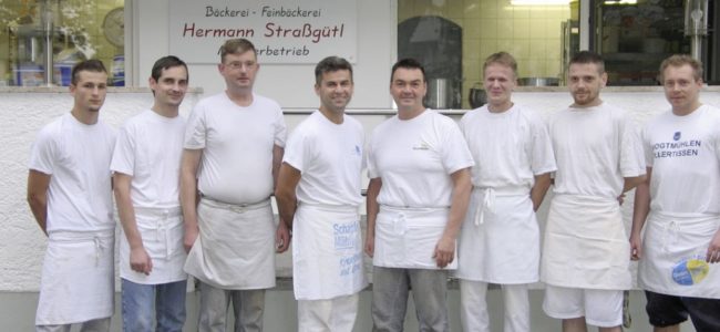 Fleißiges Back-Team
